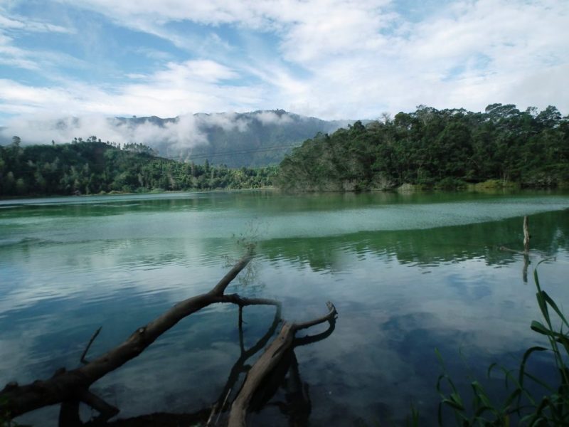 keindahan alam indonesia telaga warna dieng