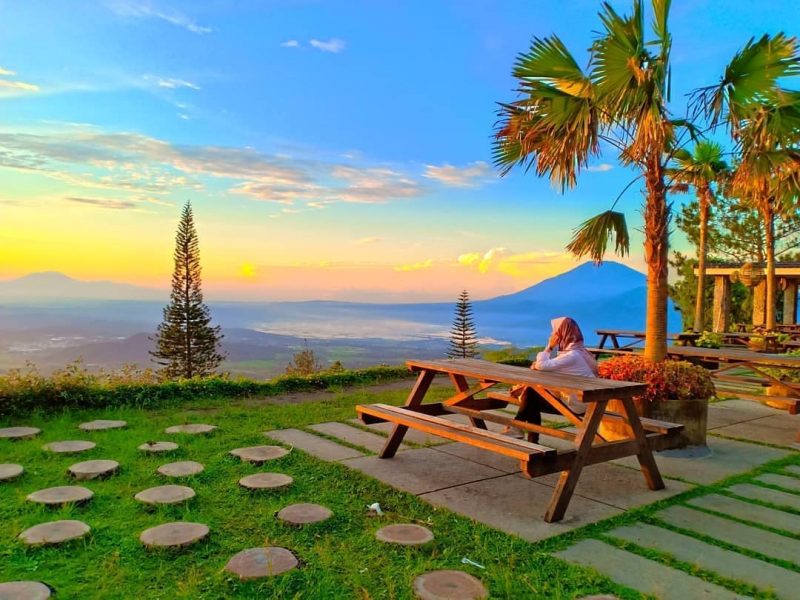wisata alam di jawa tengah